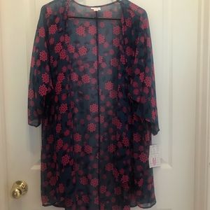 Medium Lularoe Lindsay NWT